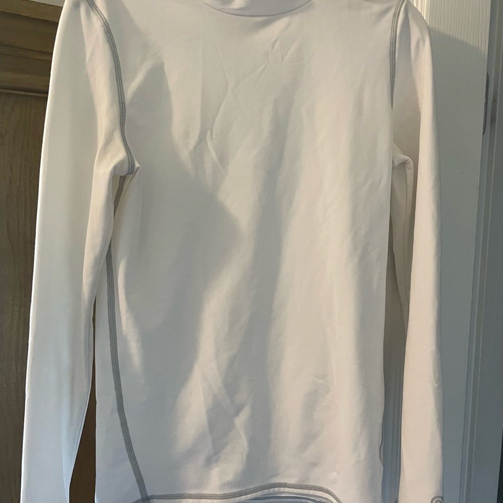 Boys C9 Champion fleece lined white compression long sleeve. Size XL 16 18